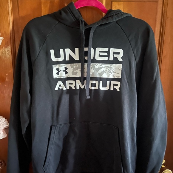 Under Armour Other - Under Armour Black and Gray Hoodie